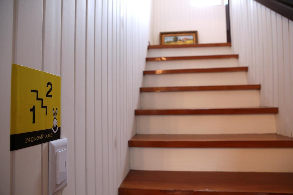 Rumah tetamu 24 Gangnam Center 2*
